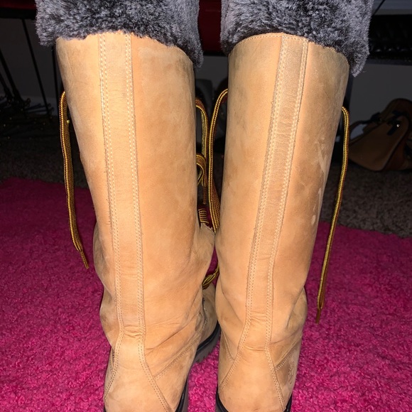 Women’s Timberland Boots - Picture 4 of 7